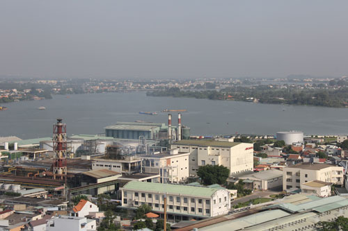 Đồng Nai vẫn đau đầu với ô nhiễm - Ảnh 1. Đồng Nai vẫn đau đầu với ô nhiễm - Ảnh 1.